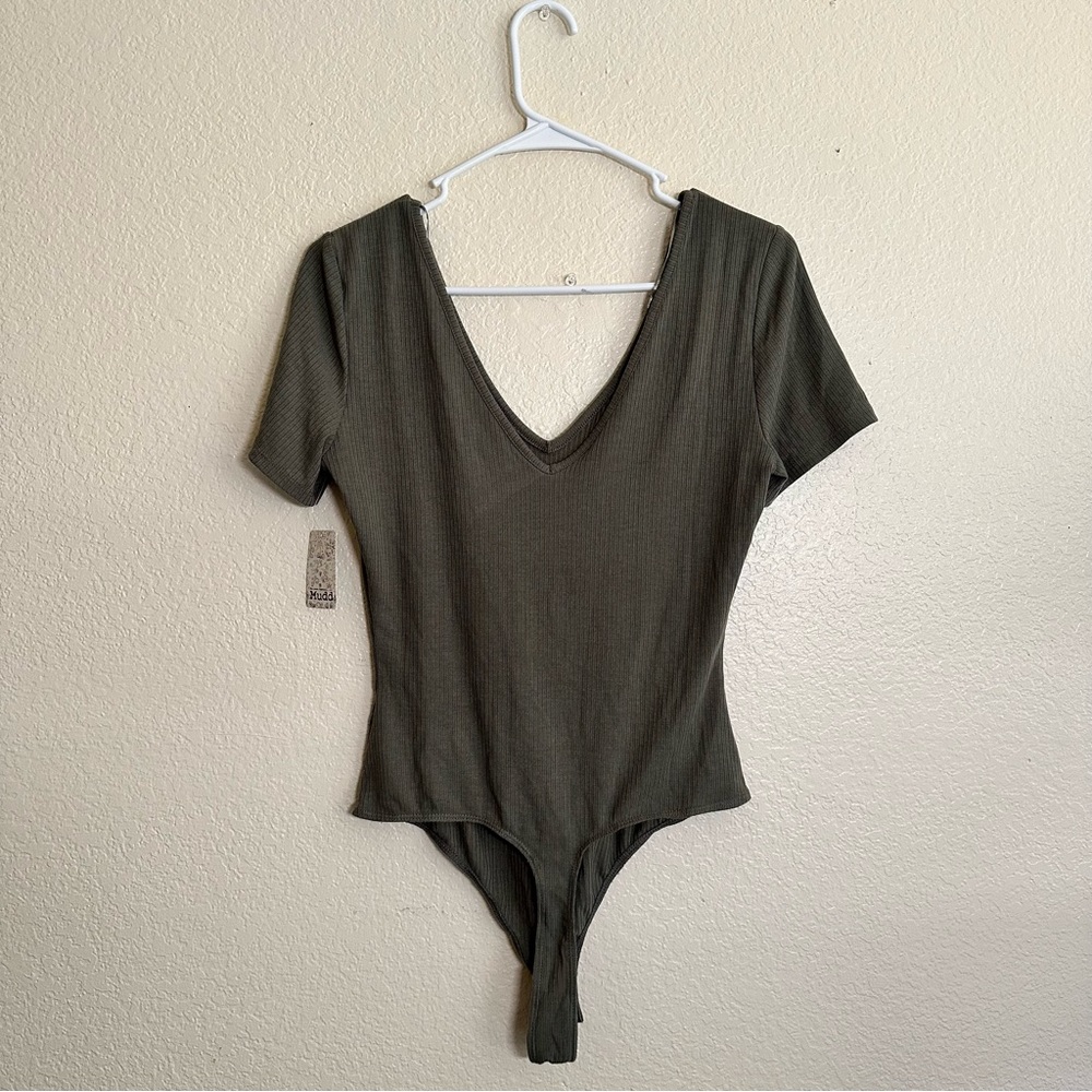 MUDD Ribbed Bodysuit - Picture 2 of 3